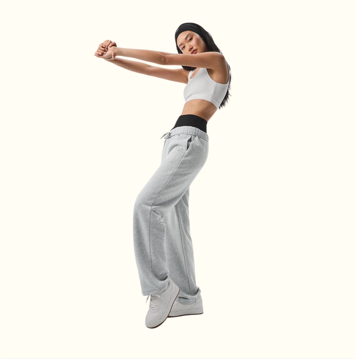 ALO YOGA SWEATPANTS